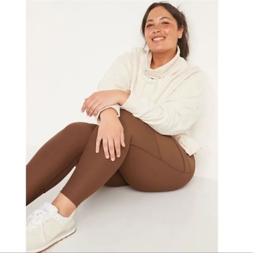 Old Navy High Waisted Powersoft 7/8 Length Cargo Leggings NWT Plus Size 4X